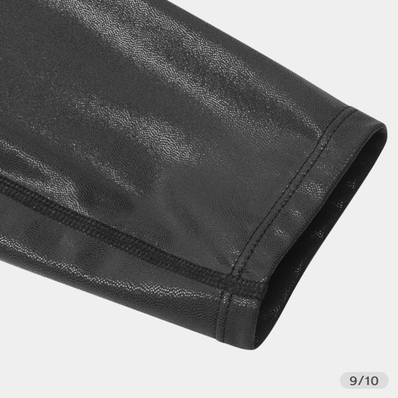 Cloudful Shine Fabric Crossover Back Pocket Foil Print Faux Leather Leggings - Picture 6 of 11